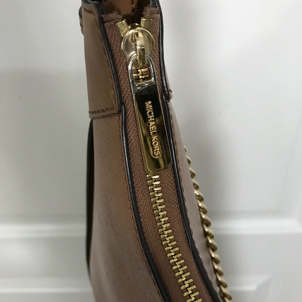 Michael Kors Wilma Large Saddle Brown Leather Shoulder Bag NWT - Picture 9 of 12